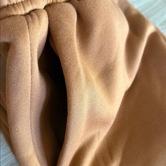 Carhartt Rust Orange Logo Joggers - Picture 4 of 5